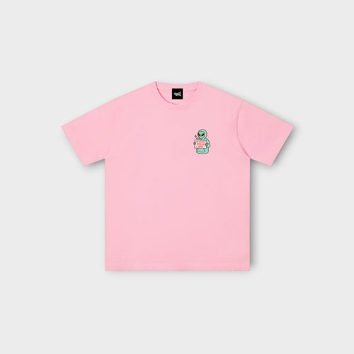 👽✨ She Doesn’t Even Go Here Alien Tee – Main Character Energy Activated